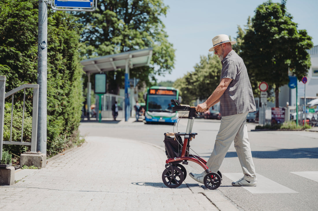 Saljol Auswärts Rollator zur Miete - Entscheidungshilfe Rollator mieten oder kaufen