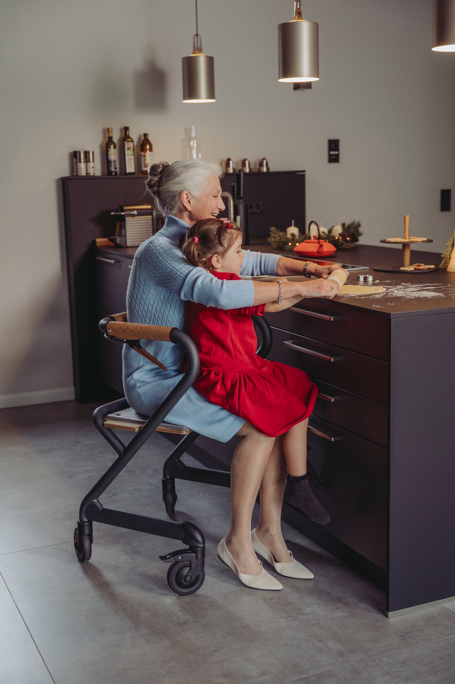 Saljol Wohnraumrollator in Vollausstattung