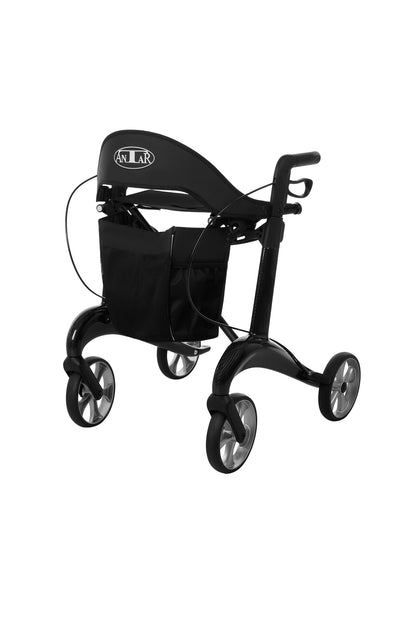 Antar Carbon Rollator Premium in Schwarz, schräg von vorne mit Einkaufstasche