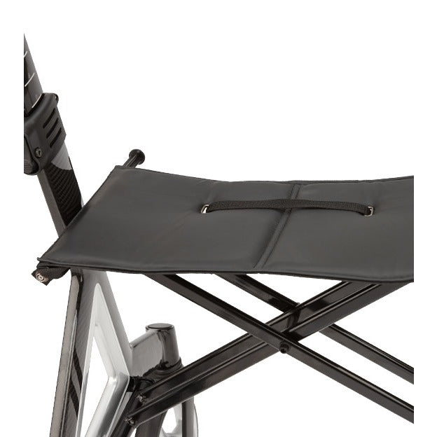 Sitzfläche mit Griffband zum Falten am B+B Alevo Carbon