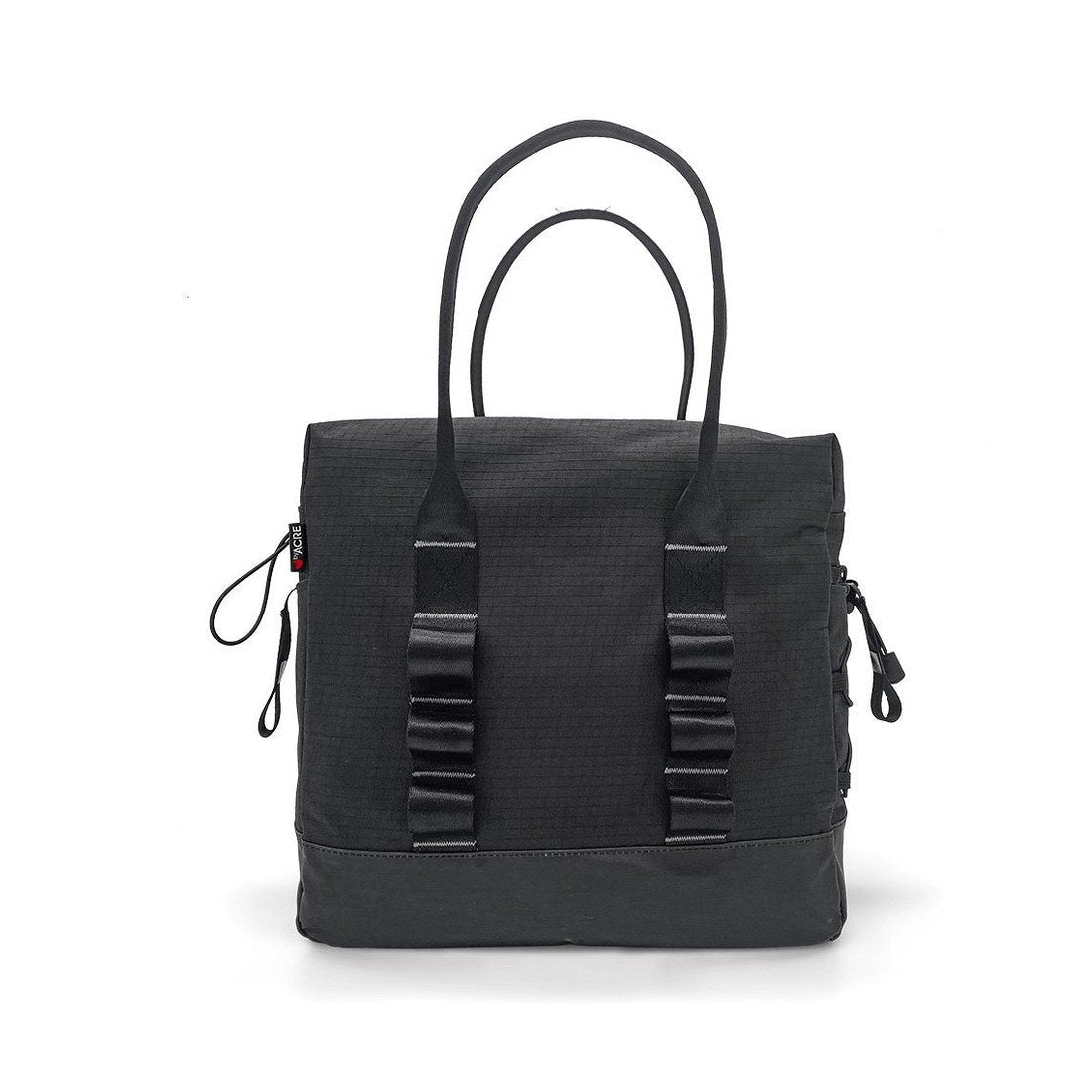Mitgelieferte Tasche des byACRE Carbon Overland Rollators