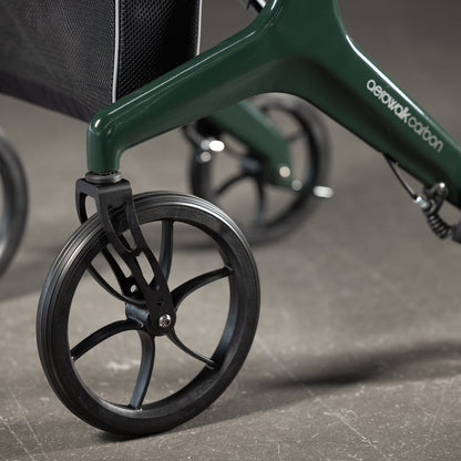 Carbonrahmen und Räder des Aero Walk Carbon in British Racing Green