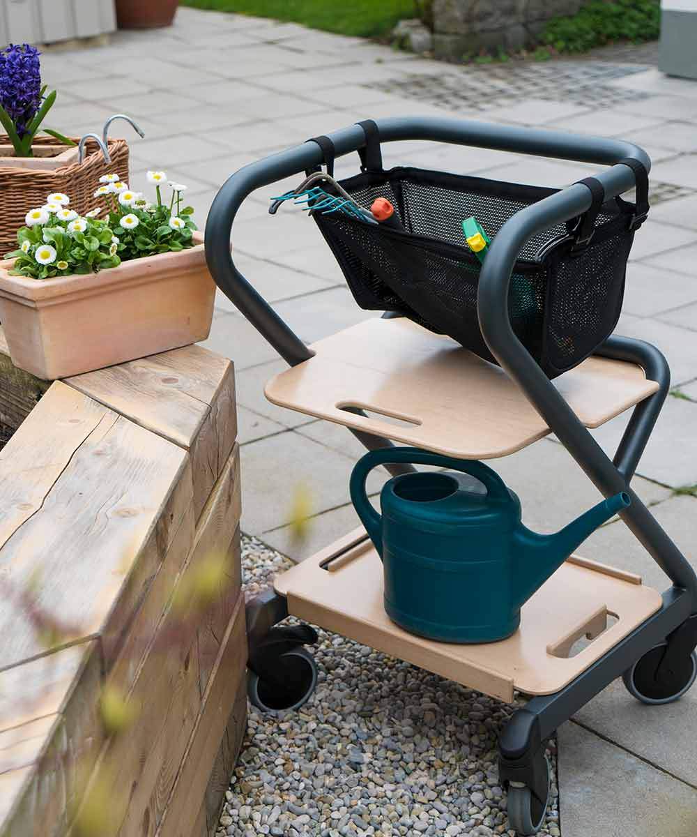 Saljol Wohnraumrollator abstellen